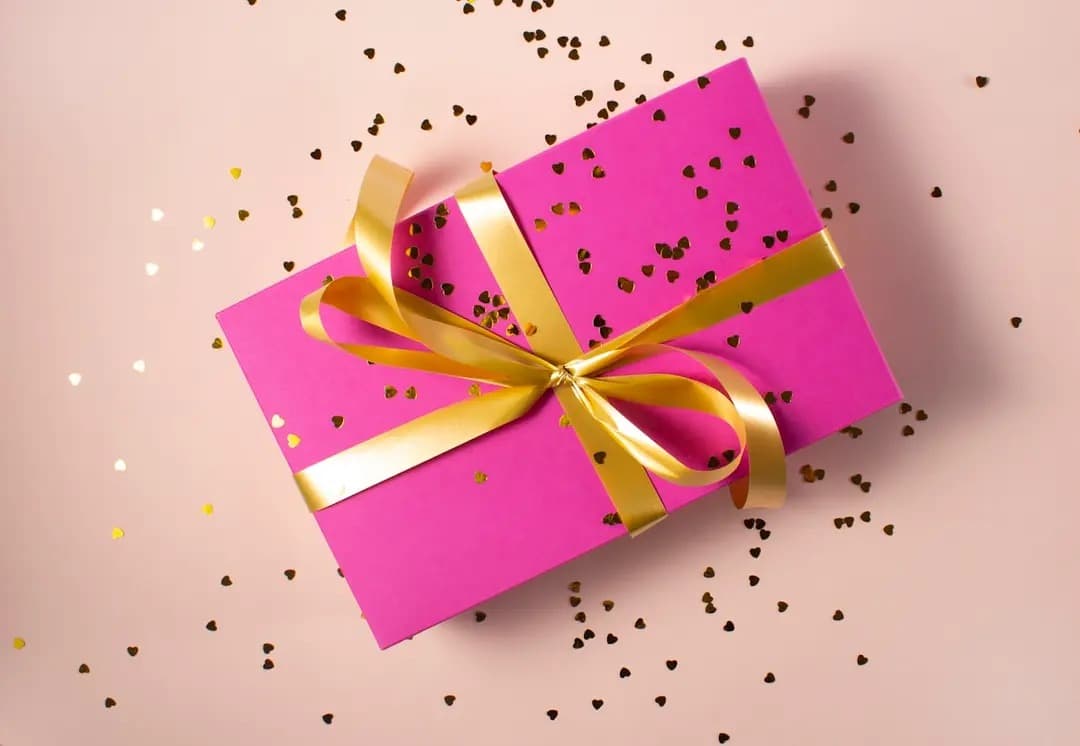Festive candles and elegant gifting decor